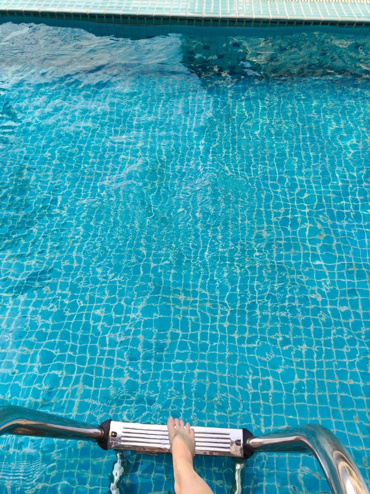 Pangsapuri The Pool Premium Room-jonker *