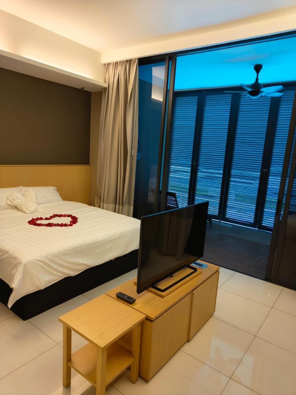 Pangsapuri The Pool Premium Room-jonker Malacca
